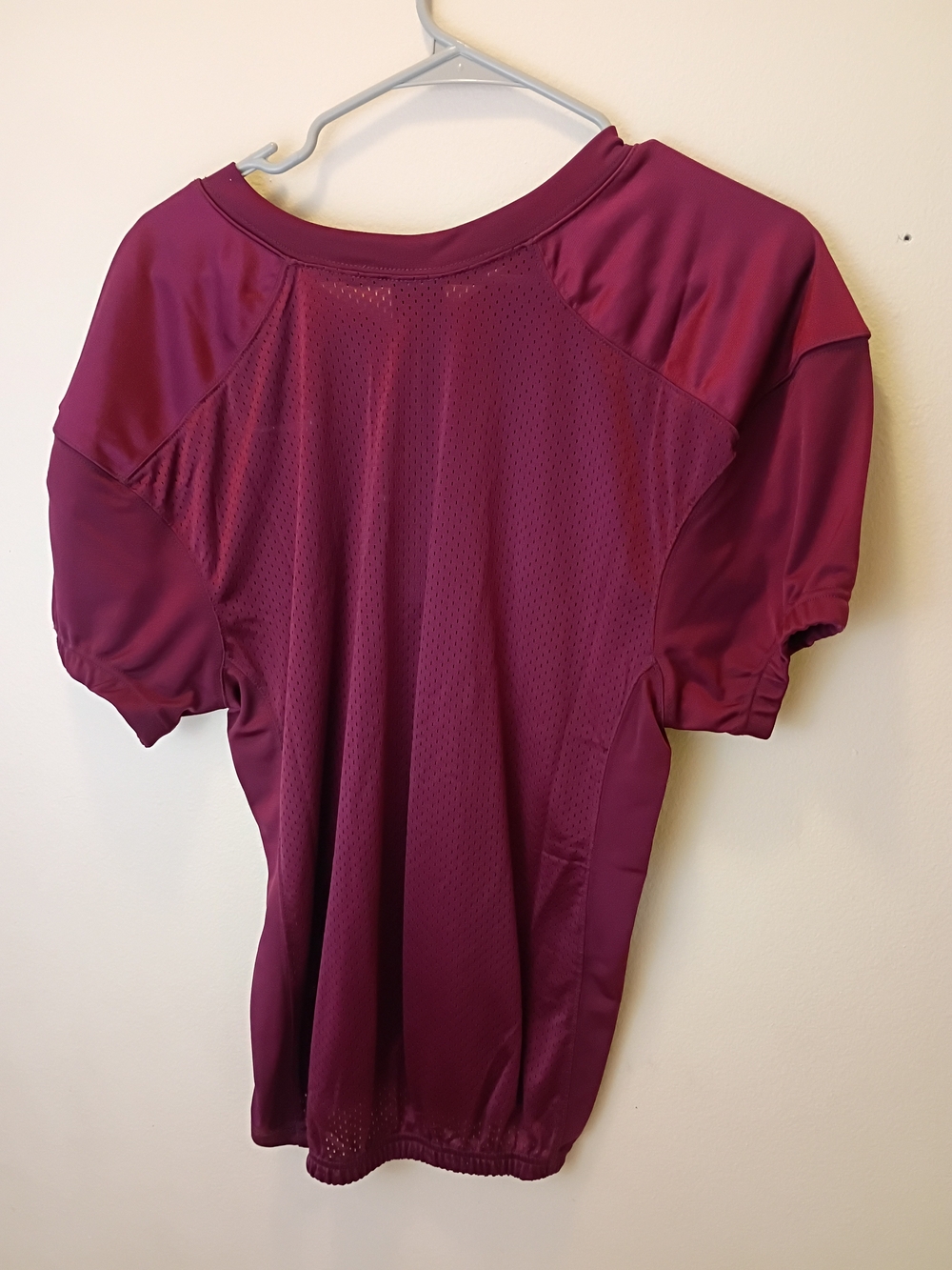 Nike Maroon Football Jersey - NWT Large - Picture 2 of 3